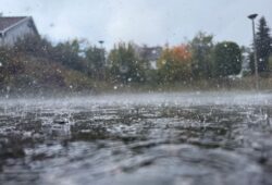 Det meldes ekstremvær og sterk vind i Sør-Norge 1.påskedag Nkom Nkom